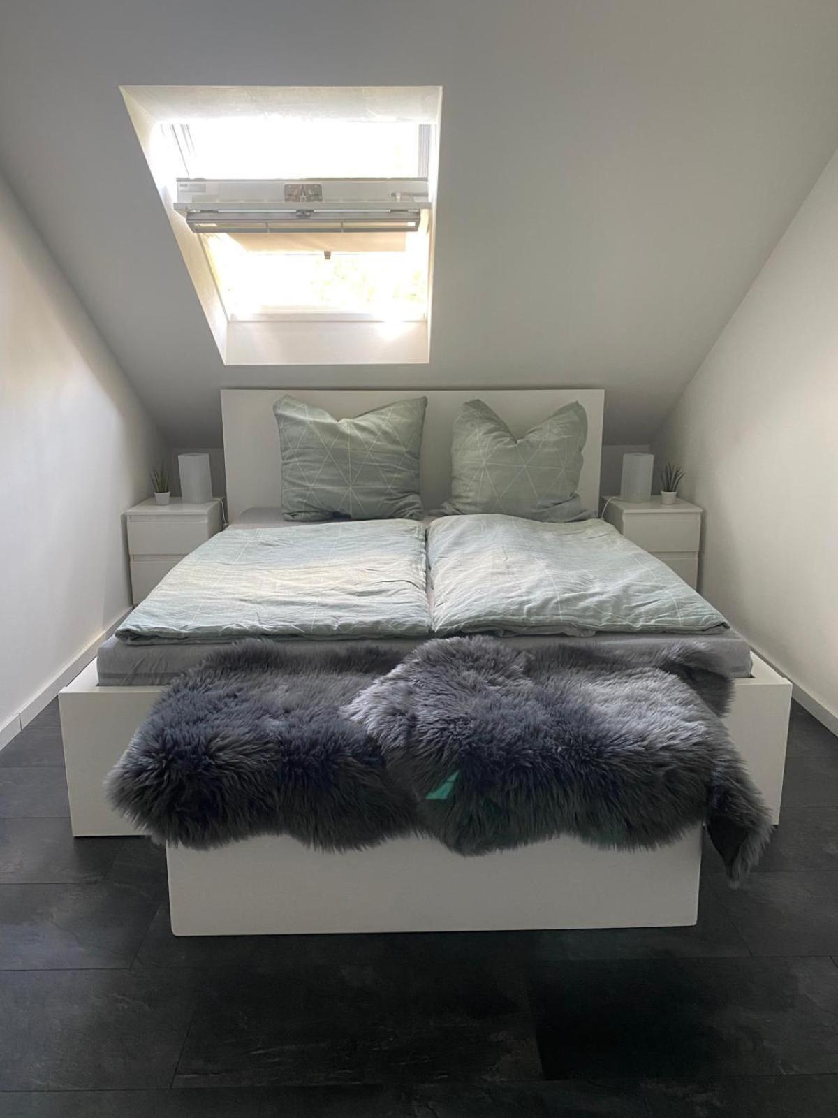 Ferienwohnung Am Stadtpark Chemnitz Esterno foto